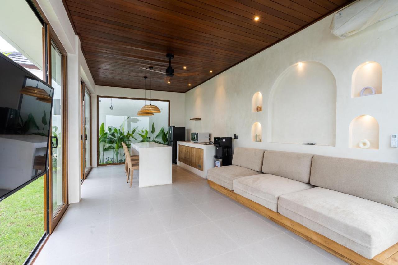J4 Villas Sanur Экстерьер фото